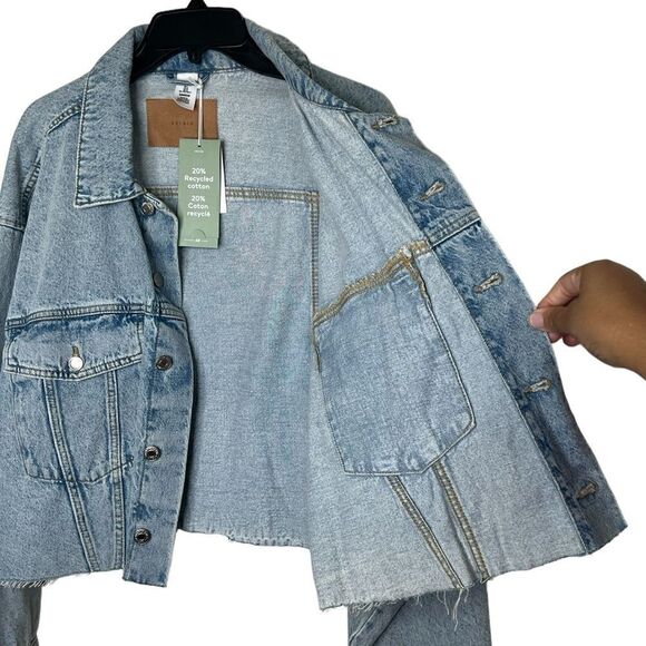 H&M Blue Long Sleeve Oversized Slouchy Boxy Denim Jacket Size Large - Picture 3 of 11